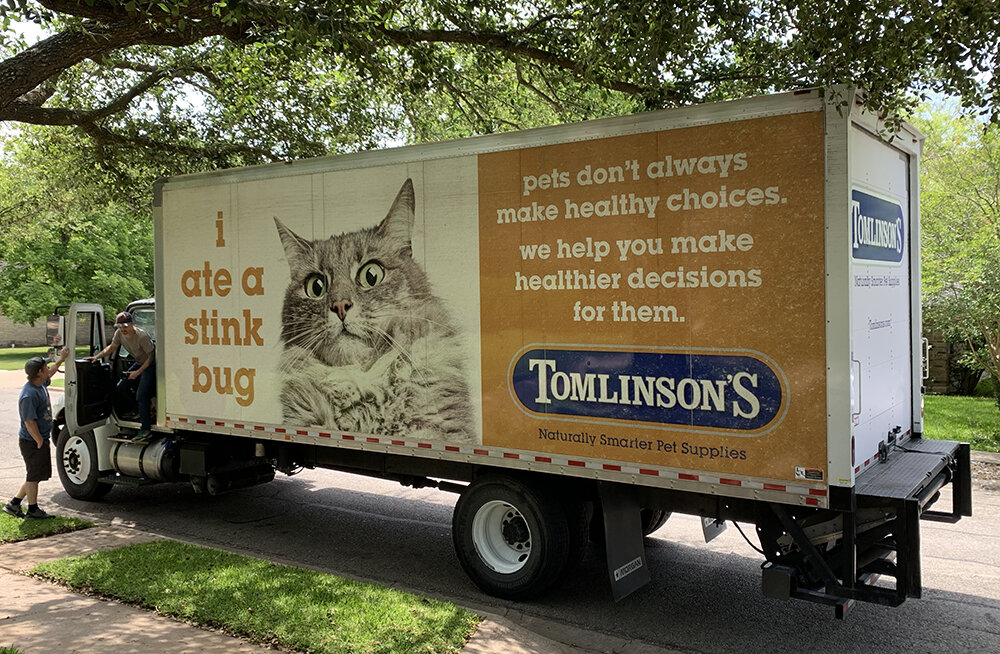 Tomlinsons Pet Store truck